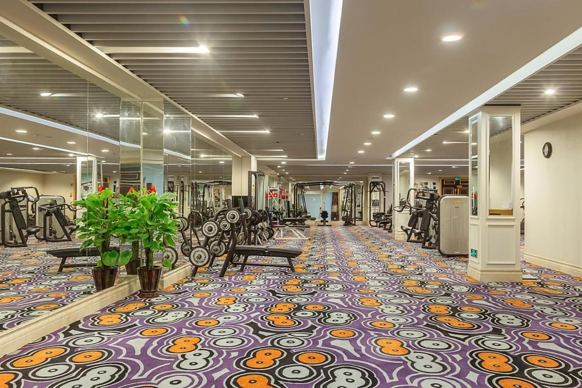 Howard Johnson Riverfront Plaza Fuzhou Fuzhou  Exteriör bild